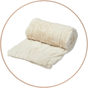 <p><strong>Bedding</strong></p>