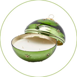 <p><strong>Candles</strong></p>