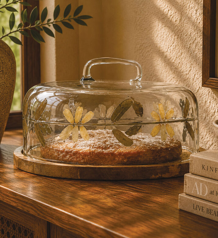 Home Deco and More Flower-print Cover Dried, Packshot View