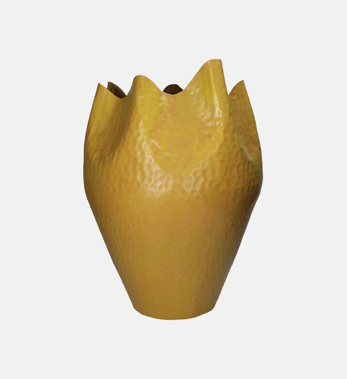 Kersten Iron Waved Edges Planter, Packshot View