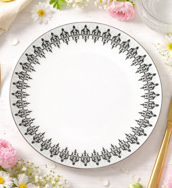 Images d Orient Safra Dinner Plate, Packshot View