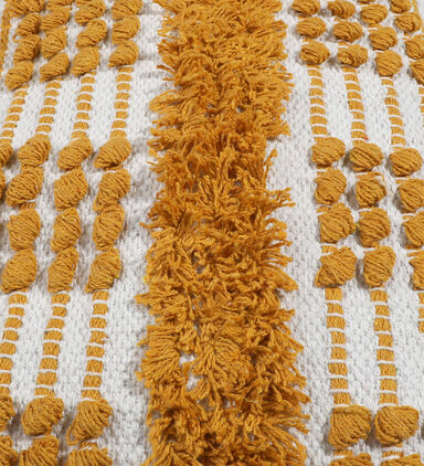 Tetra Cotton Filled And Vaccumed Cushion