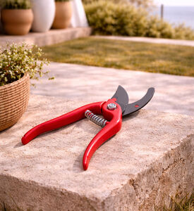 Green Garden One-hand Pruning Shear 7, Packshot View