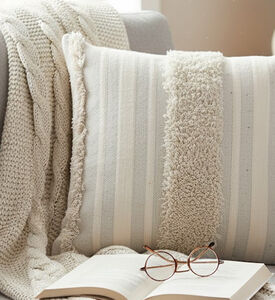 Home and Styling Cotton Tassels Filled And Vaccumed Cushion 3, Packshot View