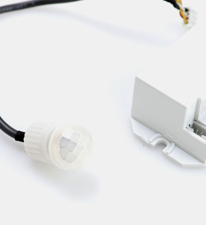 Built-in Motion Detecting Sensor 800w