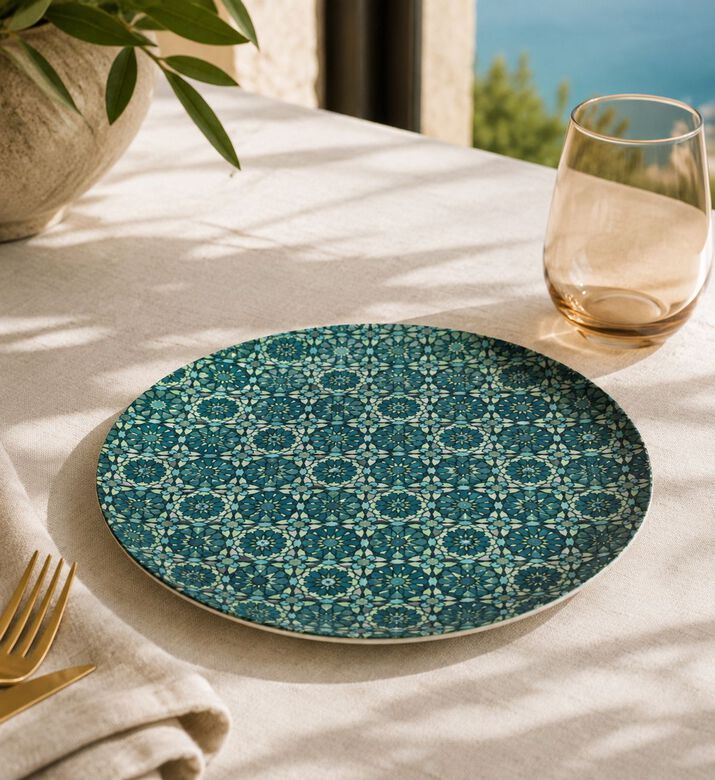 Images D'Orient Andalusia Round Laminated Tray, Packshot View