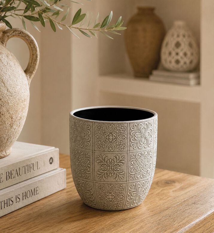 Home Deco and More Pottery Flower Pot, Packshot View