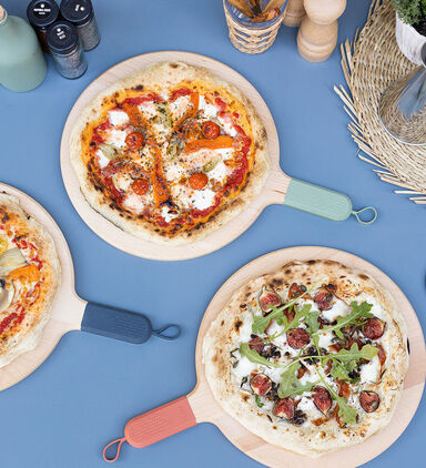 Sora Round Wooden Pizza Board