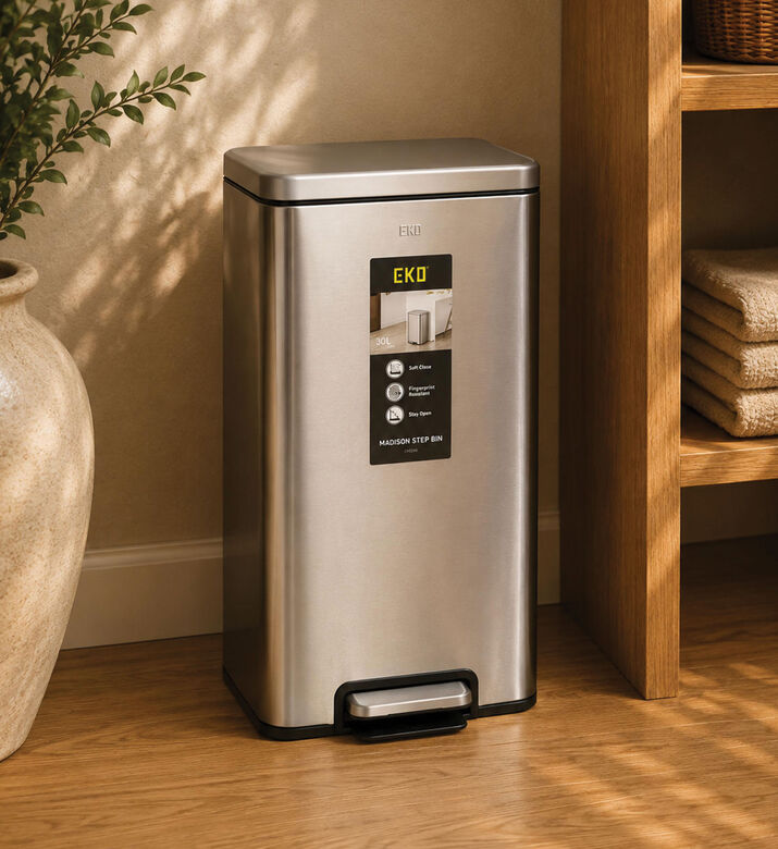 Eko Stainless Steel Step Bin, Silver, 30-l, Packshot View