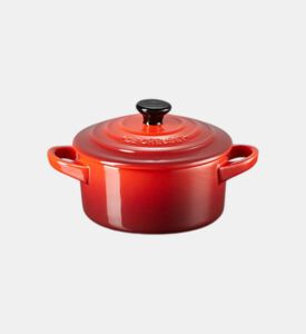 Le Creuset Mini Round Cocotte Pot, Red, 10-cm, Packshot View