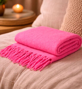 Home Deco and More Plaid Woven Rectangular-shaped Throw, Pink, Packshot View