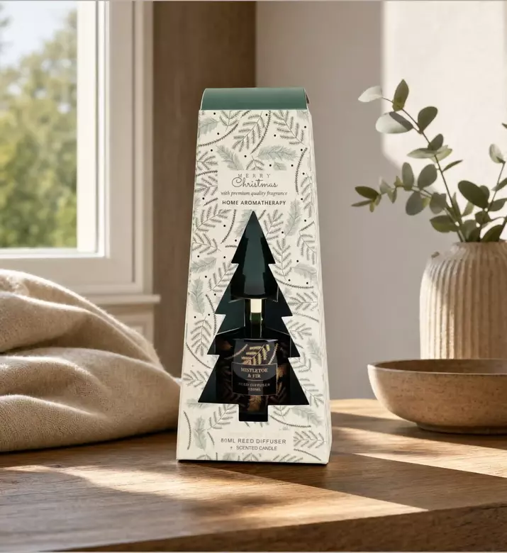 Home Deco and More Christmas-themed Scented Diffuser 2-piece Set, Model View