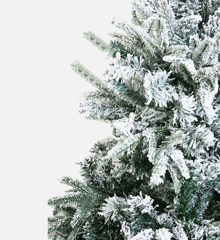 Christmas Snowy Tree