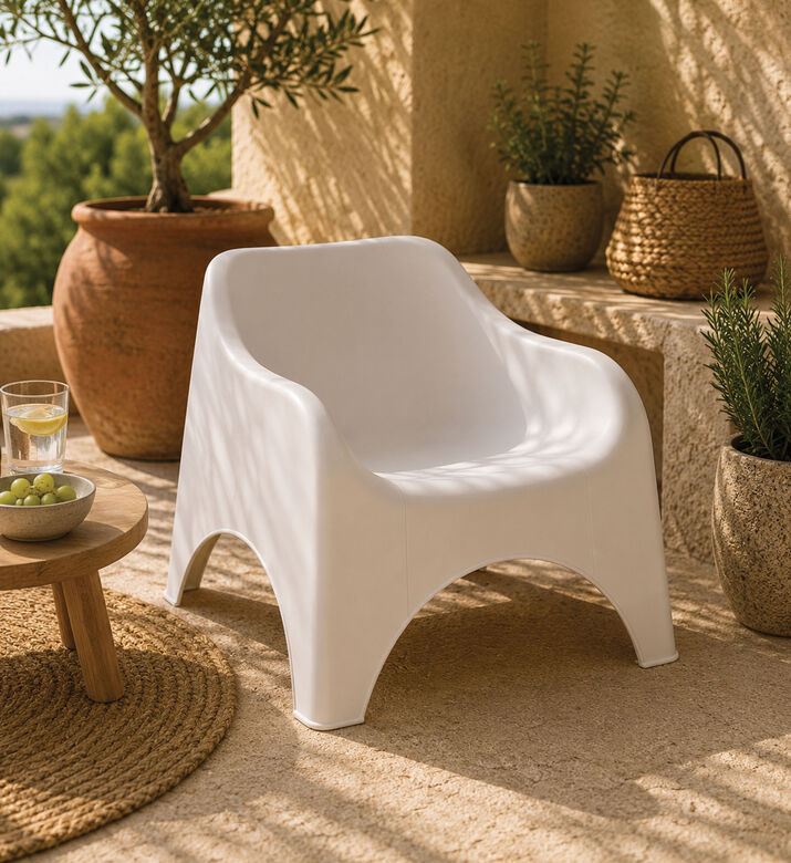 Home Deco and More Nuvola Lounge Chair, Packshot View