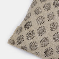 Lariya Handloom Cotton Filled And Vaccumed Cushion