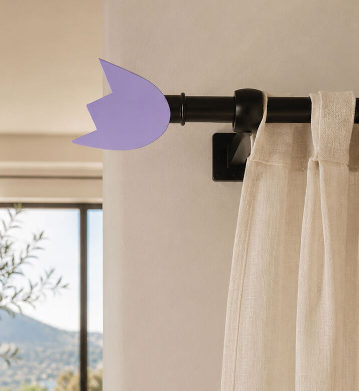 Golfino Tulip Wood Curtain Rod Finial, Packshot View