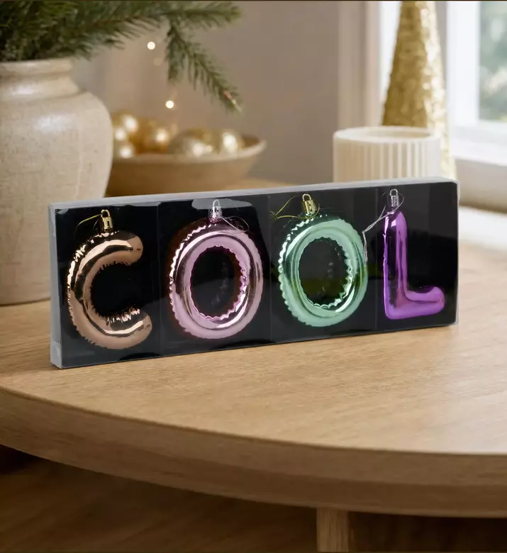 Home Deco and More Cool Colored Ornament, Model View