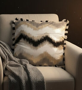 Home Deco and More Zeta Cotton Square Cushion, Packshot View