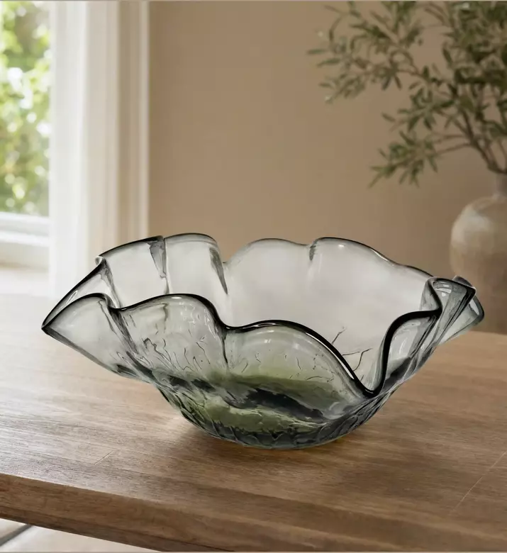 Shishi Glass Wave Bowl 60x16x25 Cm, Model View