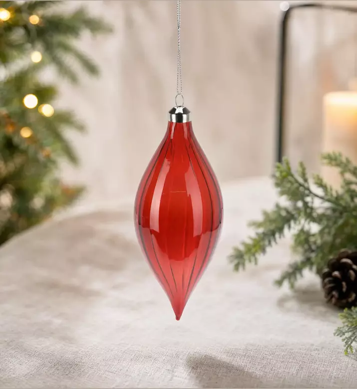 Home Deco and More Tear-drop Ornament, Model View