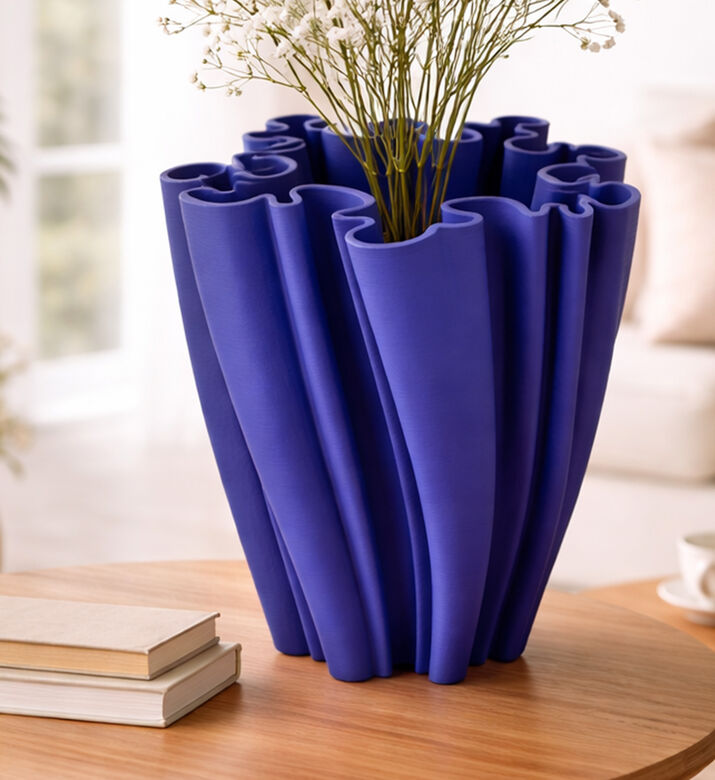 Kersten Decorative Porcelain Vase, Packshot View
