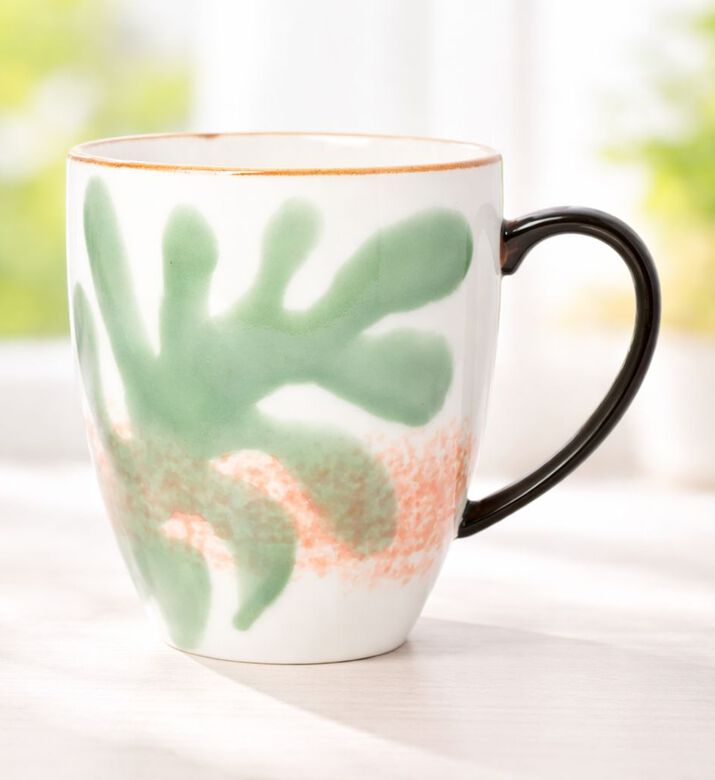 Home Deco and More Leaf Print 2-piece Porcelain Mug Set - 9 X 10.5 Cm, Packshot View