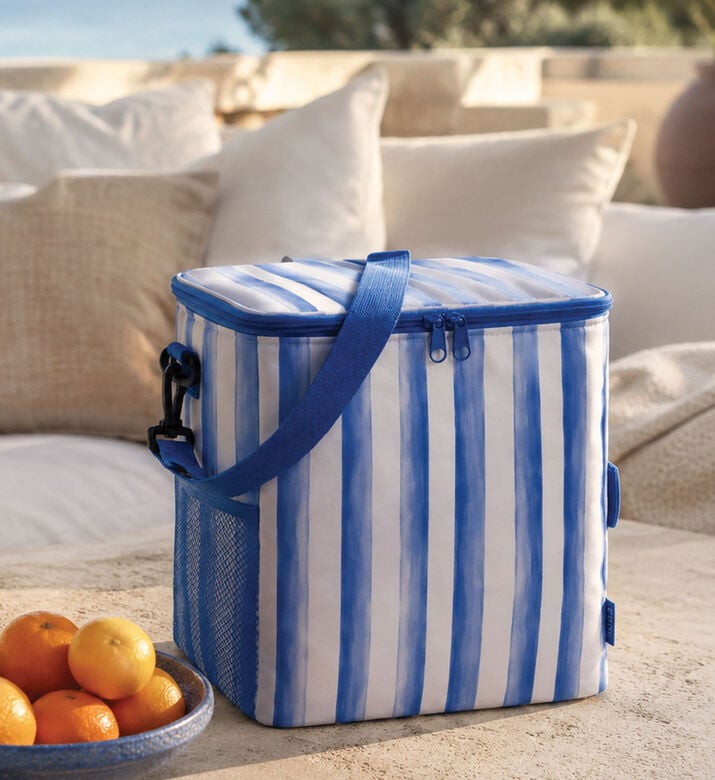 Home Deco and More Striped Cooler Lunch Bag, Blue, Packshot View