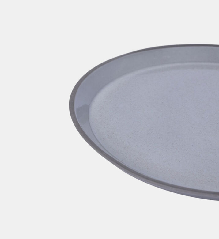Mid-age Dinner Plate