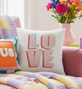 Kersten Bisous Rectangular Cushion, Packshot View