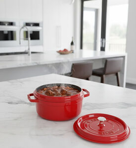 Staub Cast Iron Round Roaster, Red, 26-cm, Packshot View