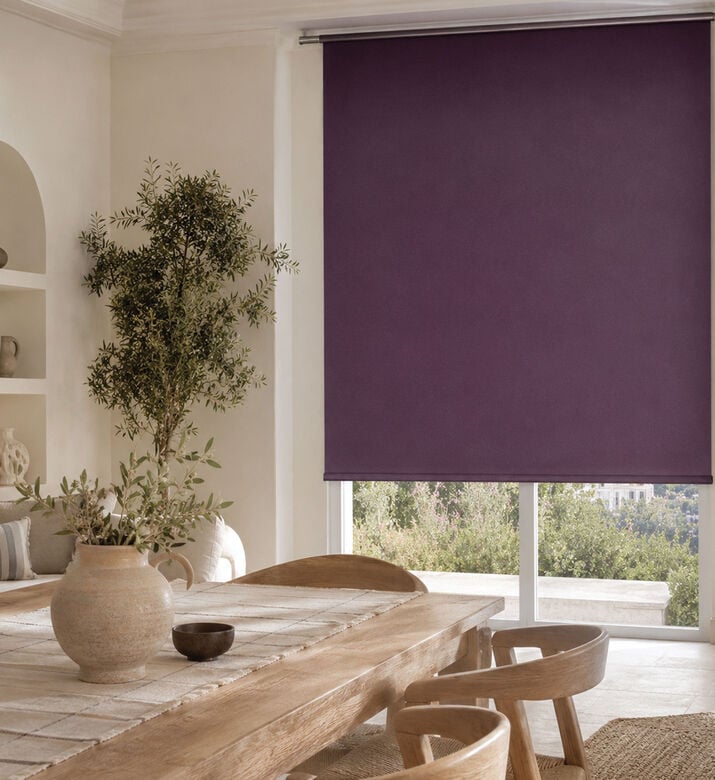 Luance Plum Roller Blind Day Light 120x180 Cm, Packshot View