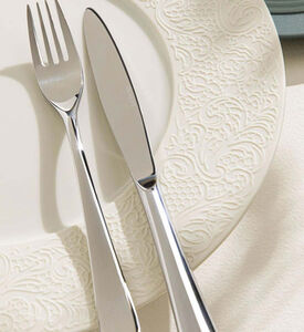 Solid Hand Cutlery 24-piece Set