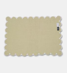 Home Deco and More Adelina Scalloped Design Table Mat, Green, Packshot View