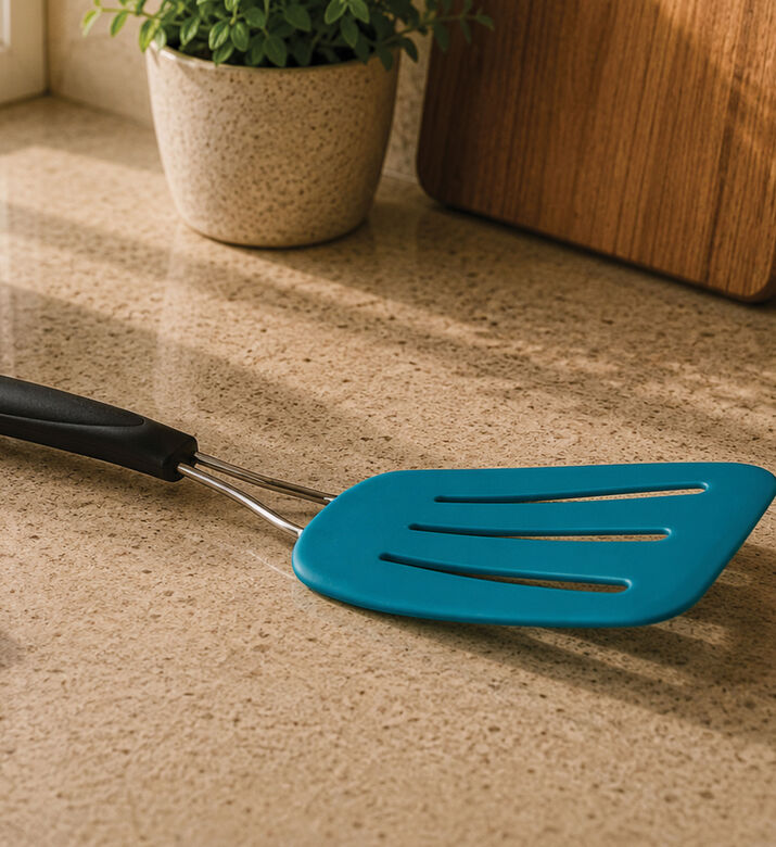 Trudeau Silicone Slotted Flex Turner, Packshot View