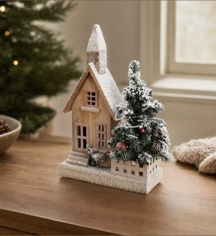 Home Deco and More Led House Christmas Tree, Model View