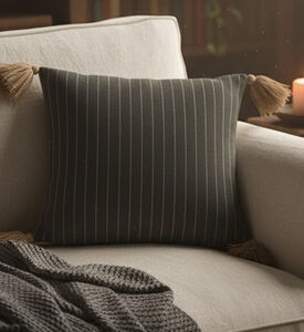 Home and Styling Tassels Square-shaped Cushion, Packshot View