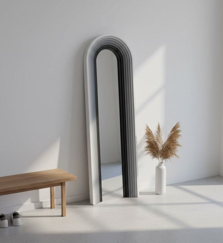 Home Deco and More Dorian Mango Wood Wall Mirror, Packshot View