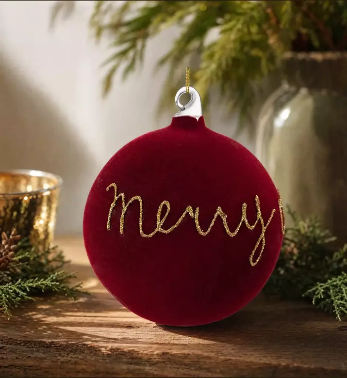 Shishi Velvet Glass Ball Merry Christmas 13 Cm, Model View