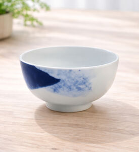 Salt and Pepper Cumulus Porcelain Rice Bowl, Packshot View