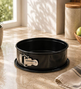 Salt and Pepper Sunday Bake Spring Form, Black, 25-cm, Packshot View