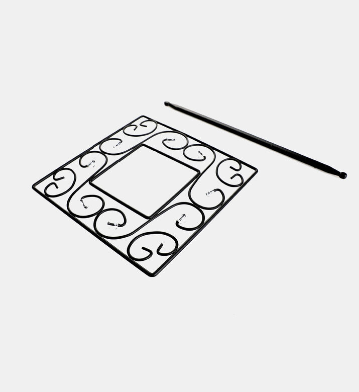 Egip To Iron Square Embrace