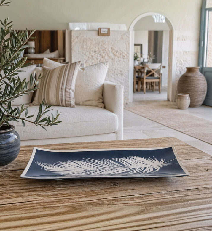 Edg Glass Feather Rectangular Plate, Packshot View