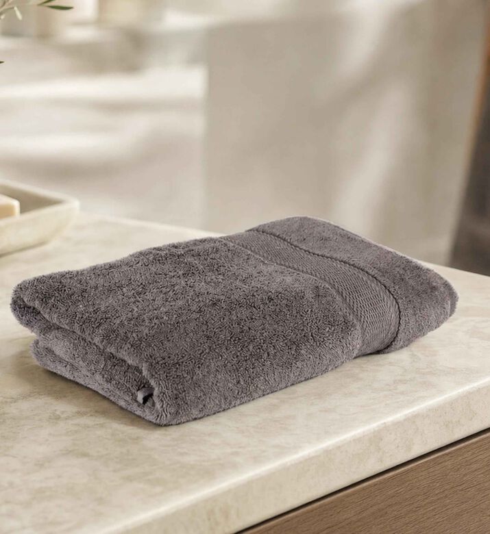 Home Deco and More Fabric Bordered Bath Towel, Grey, 70x140-cm, Model View