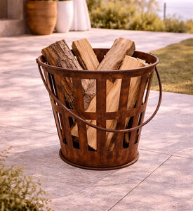 Vaggan Metal Handle Fire Bucket, Packshot View