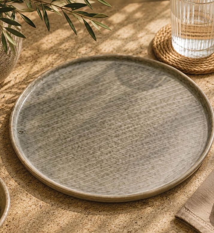 Home Deco and More Rustic Washed Dinner Plate, Packshot View