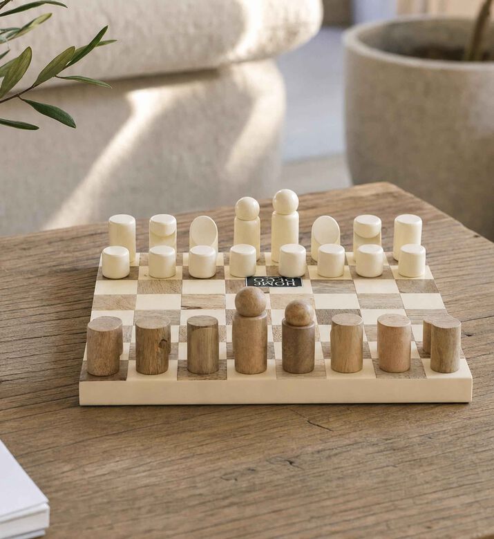 Home Deco and More Tapered Chess Board Set, Model View