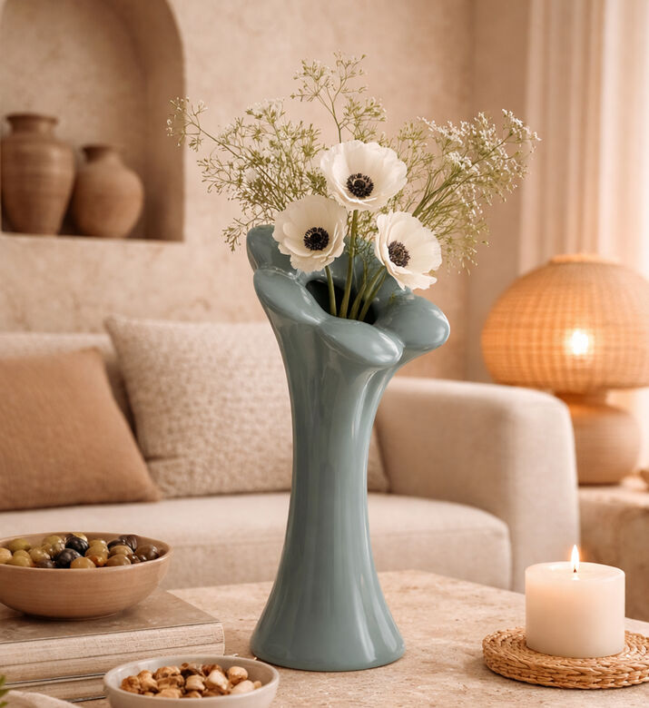 Home Deco and More Dolomite Flower-shape Vase, Green, Packshot View