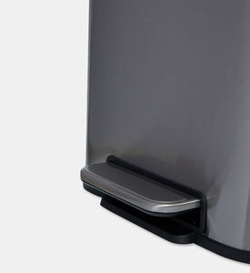 Home Deco and More Soft Close Fingerprint Proof Pedal Bin, Silver, 30-l, Packshot View
