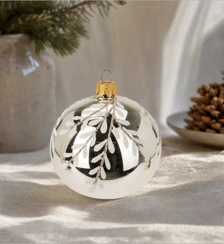 Home Deco and More Glass Abstract Design Ornament, Model View