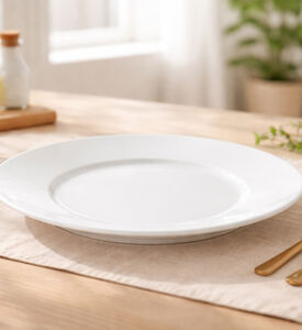 Guy Degrenne Wide Rim Round Presentation Plate, Packshot View